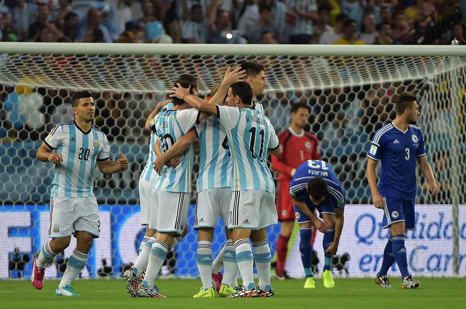 بيريز بدلا من دي ماريا في تشكيل الأرجنتين للنهائي
