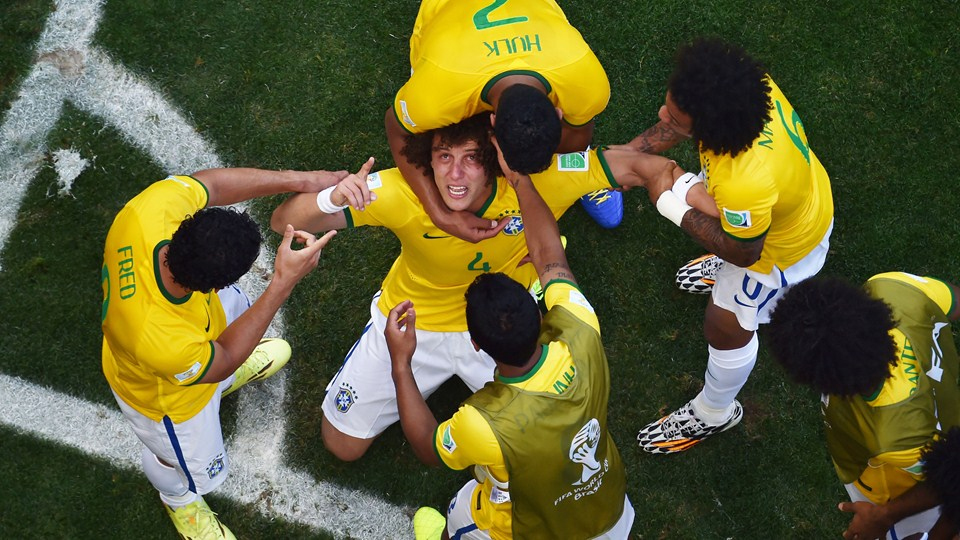مدرب البرازيل يستعين بطبيبة نفسية لمساعدة لاعبي المنتخب على التعامل مع الضغط