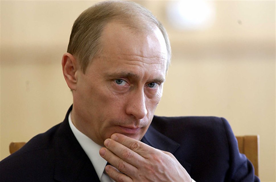 الرئيس الروسي يهنىء إنفانتينو على فوزه في انتخابات رئاسة 