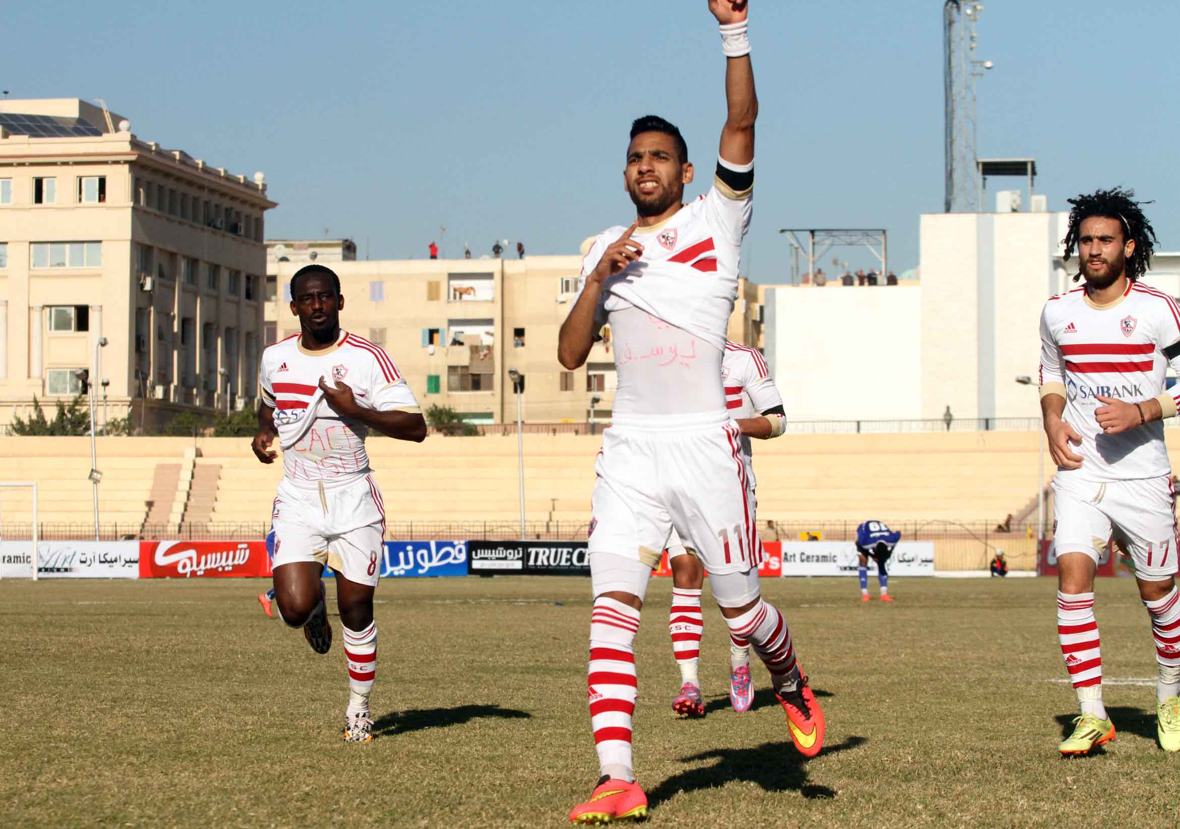 رئيس انبي يجتمع بزكريا لحسم موقفه من الانضمام للأهلي او الاستمرار مع الزمالك