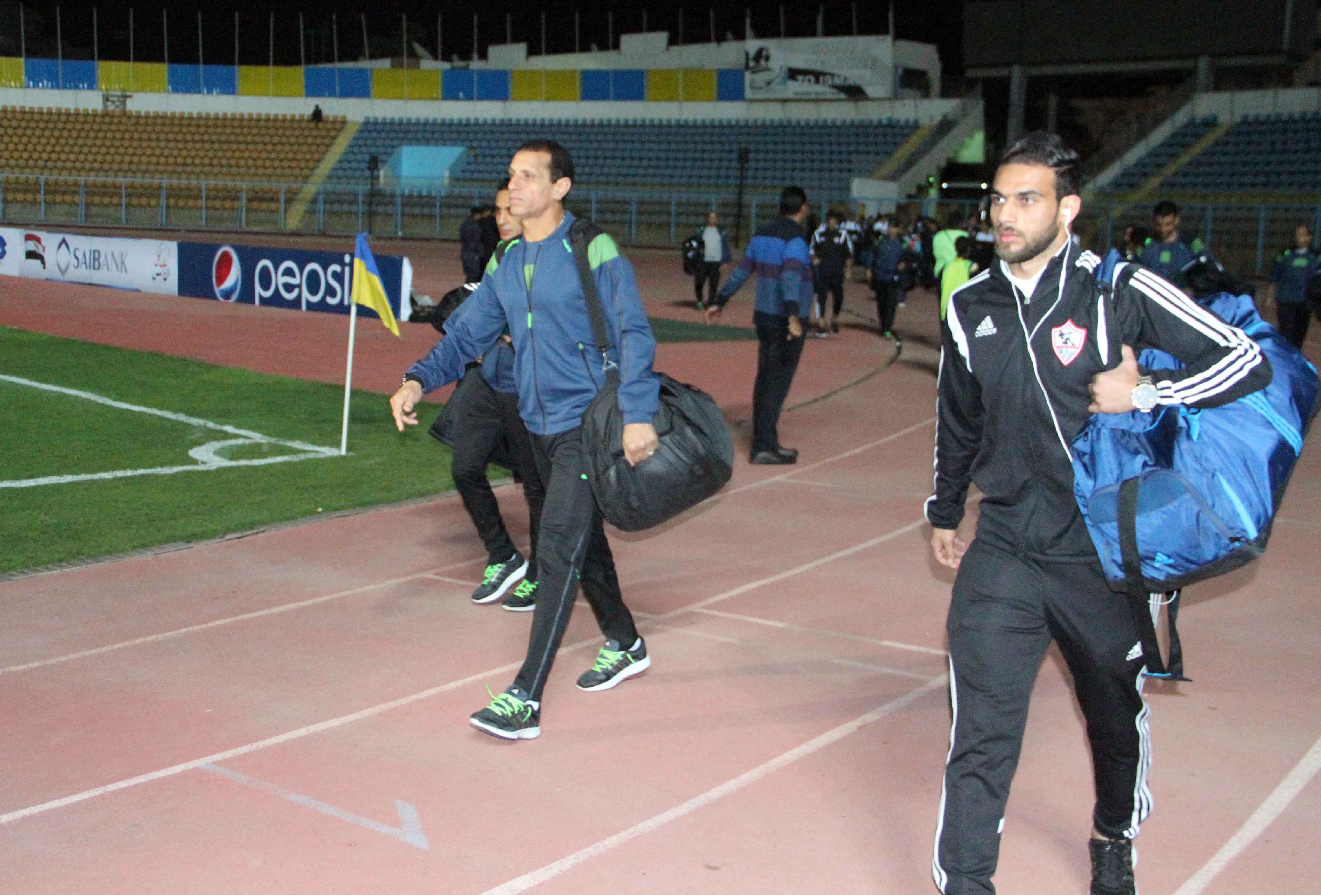 فريق الزمالك يجمع ربع مليون جنيهاً صدقة جارية لضحايا الدفاع الجوي