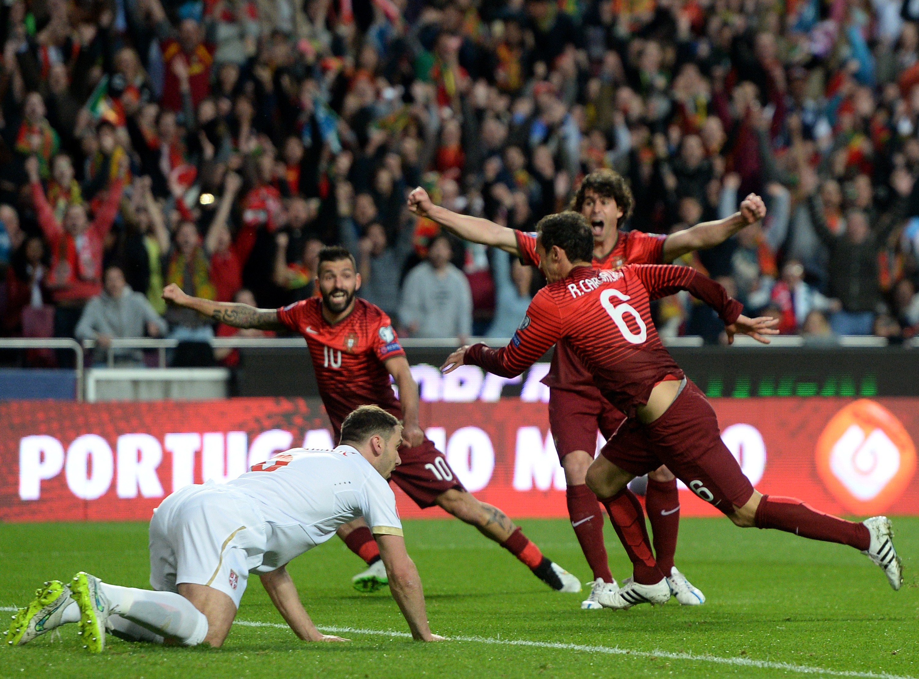 البرتغال تثأر من البانيا وتقترب من التأهل ليورو 2016