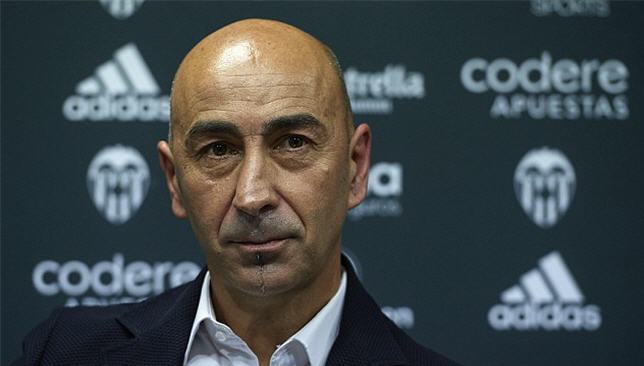رسميًا.. فالنسيا يجدد عقد مدربه آيستران حتى 2018