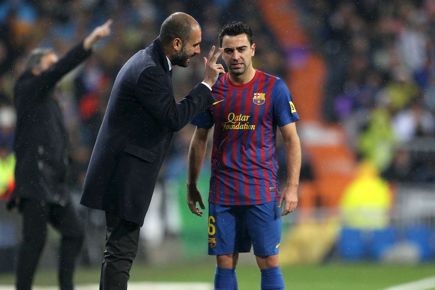 تشافي: جوارديولا سيغير وجهة الدوري الإنجليزي